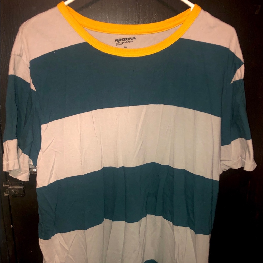 Arizona jeans co t shirt